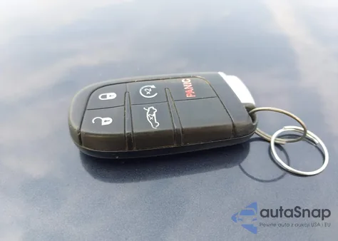 2016 Dodge Charger R/T из США, поврежденный, VIN 2C3CDXCT8GH247373